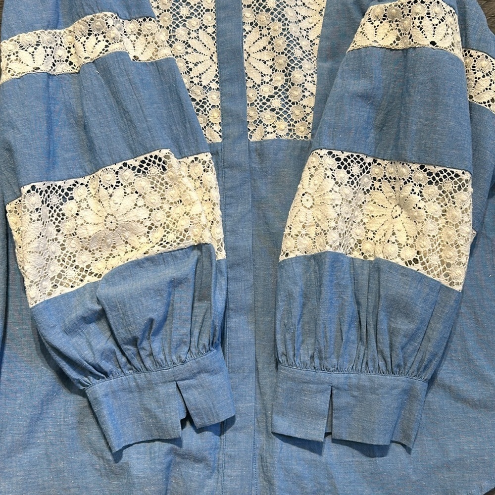 Johnny Was Thalassa Chambray Lace Blouse Medium Cottagecore Boho Anthropologie - Picture 9 of 15